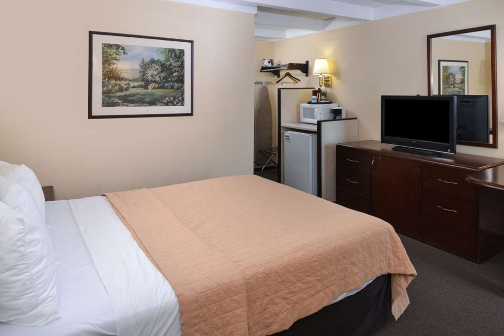 Americas Best Value Inn - Campus View Eau Claire Pokój zdjęcie
