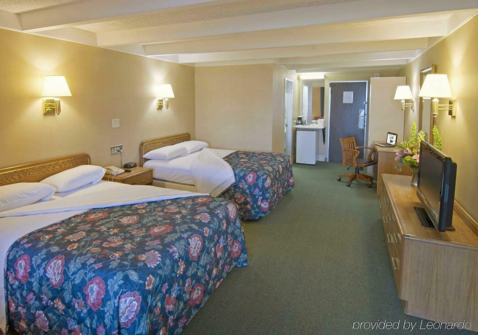 Americas Best Value Inn - Campus View Eau Claire Pokój zdjęcie